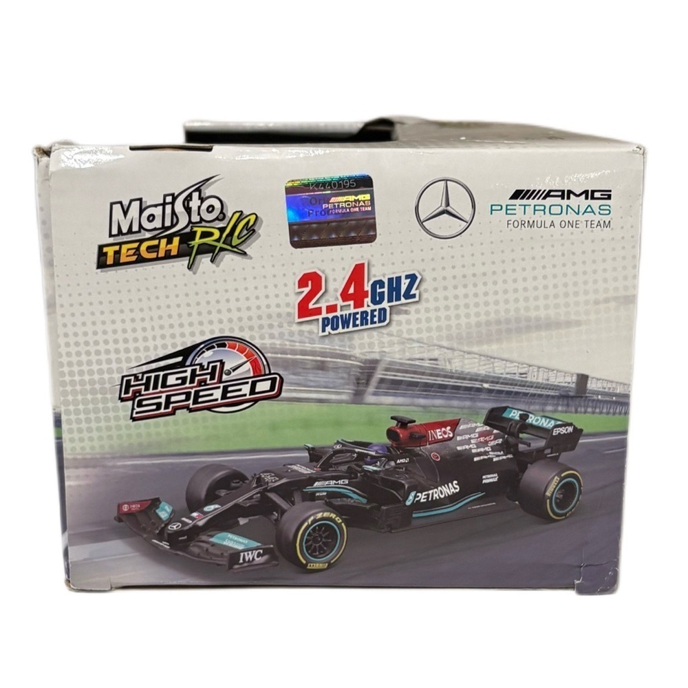 Maisto Tech RC Mercedes-AMG F1 V12 Performance Car - Black and Silver - Picture 3 of 7